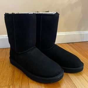 UGG Classic Short Black Boots